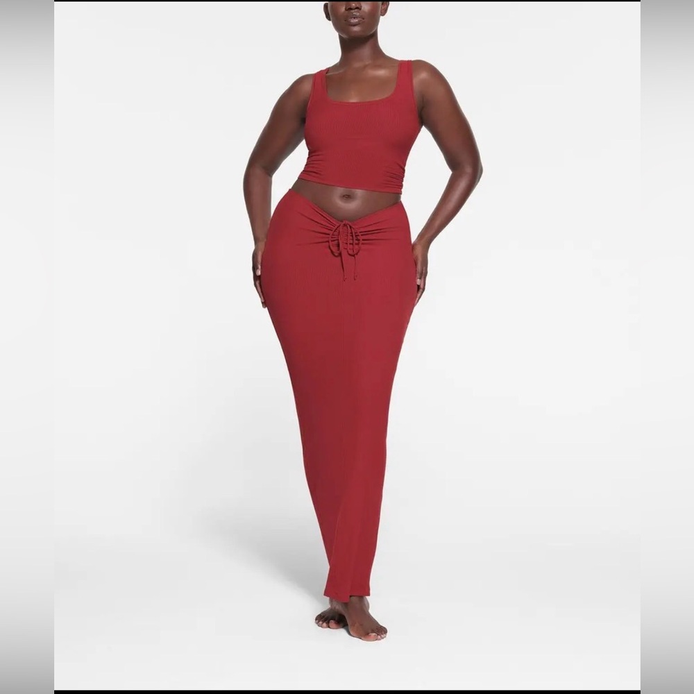 SKIMS Soft Lounge Skirt - Brick
